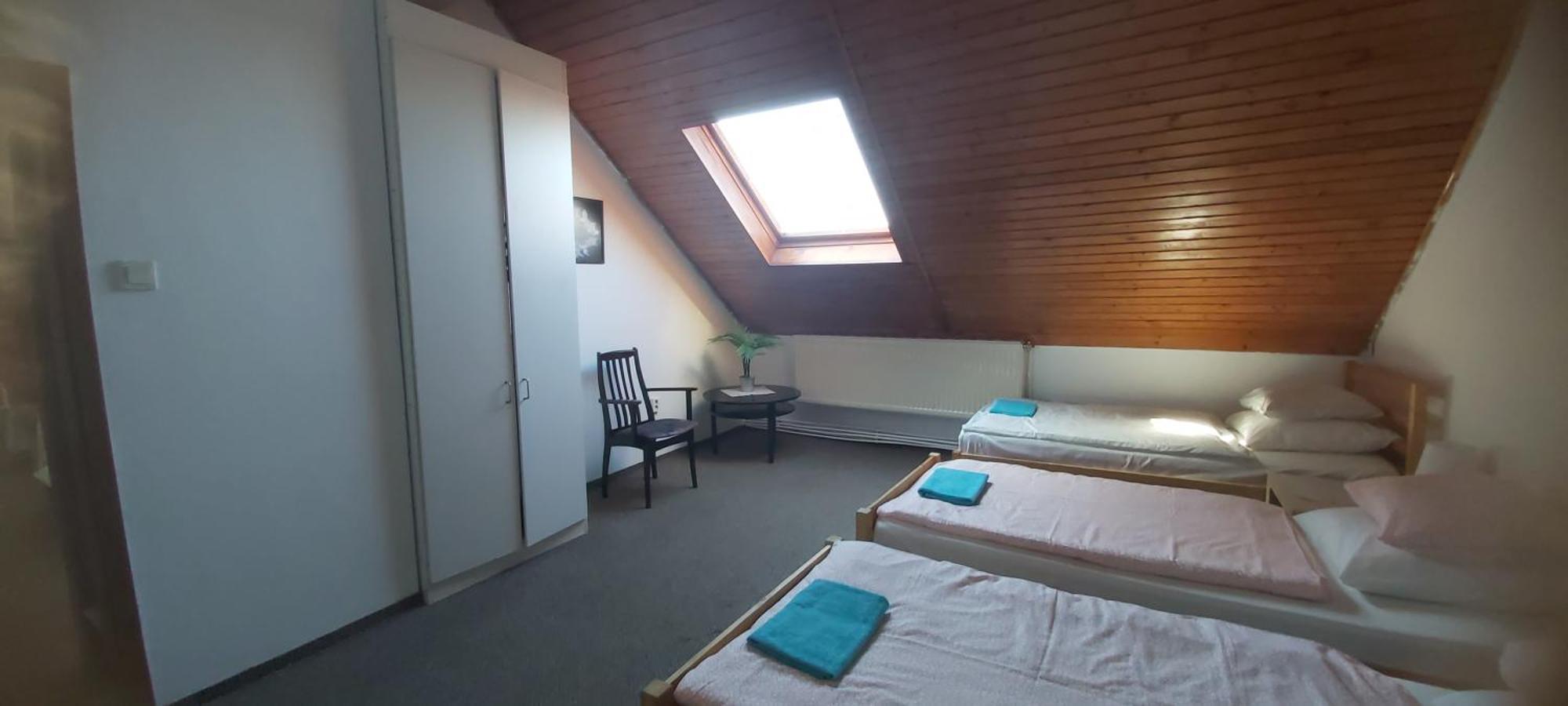 Park Vendeghaz Hotel Kecskemet Luaran gambar