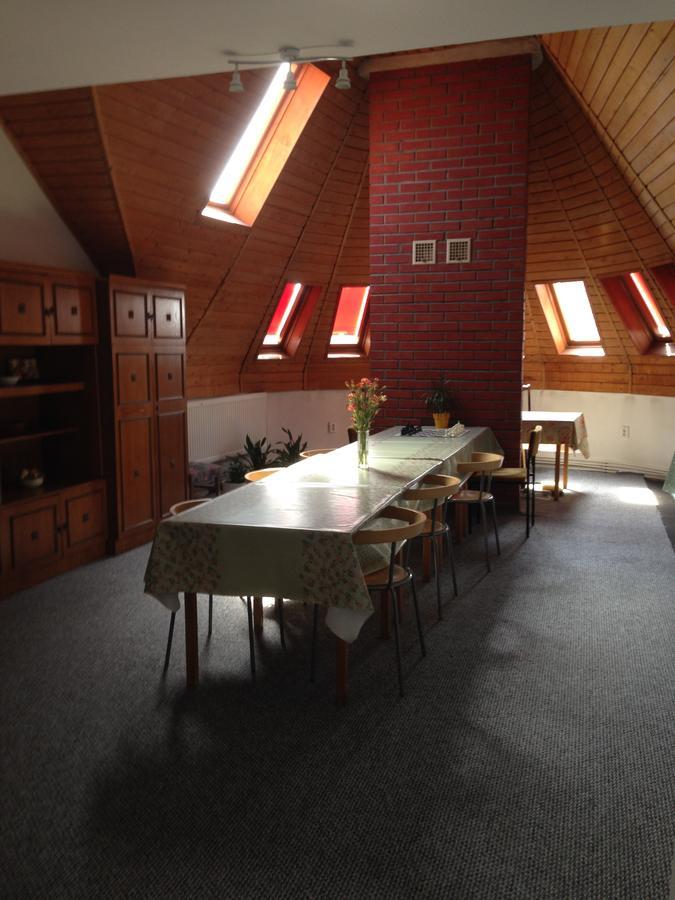 Park Vendeghaz Hotel Kecskemet Luaran gambar